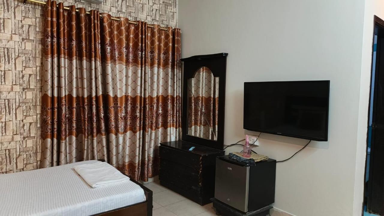 Al Raheem Guest House Хайдарабад Экстерьер фото